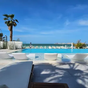La Vie, Jbr- Sea View With Beach Access- Happy Holidays Lux Apartment