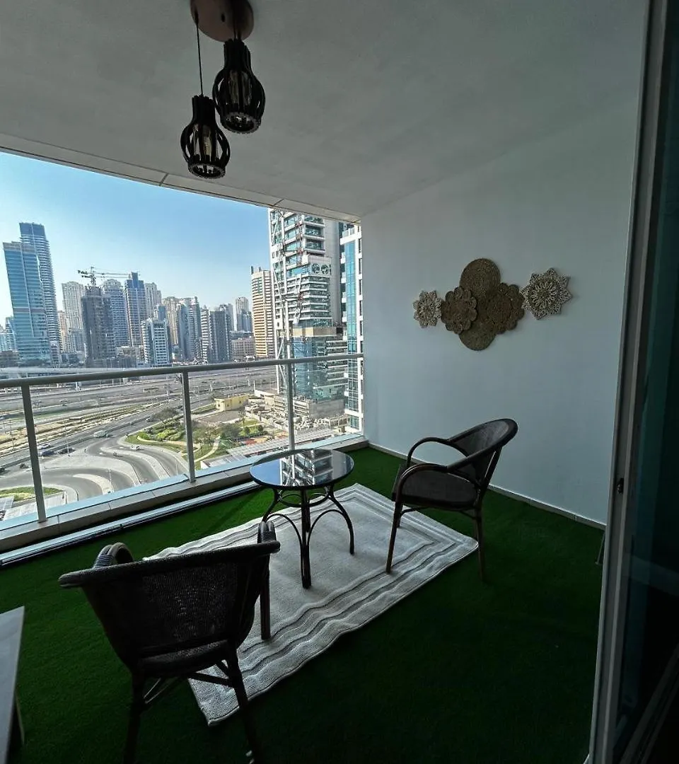 Movenpick Hotel - Laguna Tower -The Firefly Studio Dubaï Appartement